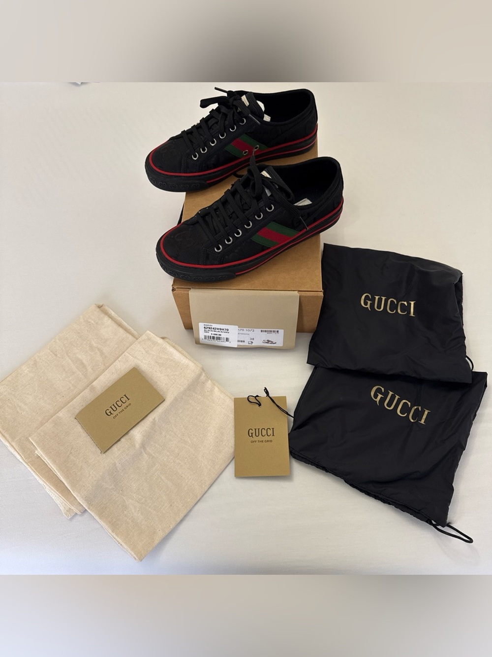 Gucci Black Canvas Low-Top Sneakers with Red & Green Stripe